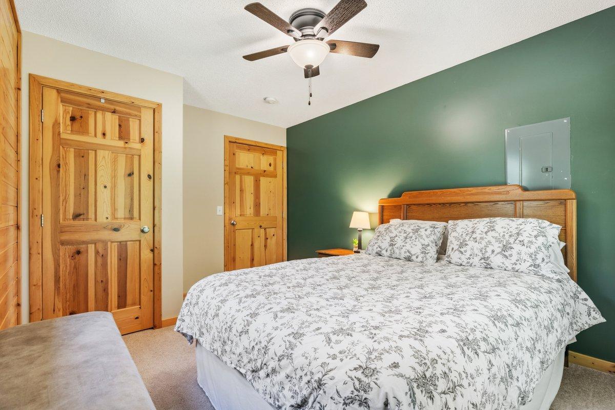 18541 Golf Circle Property Photo 22