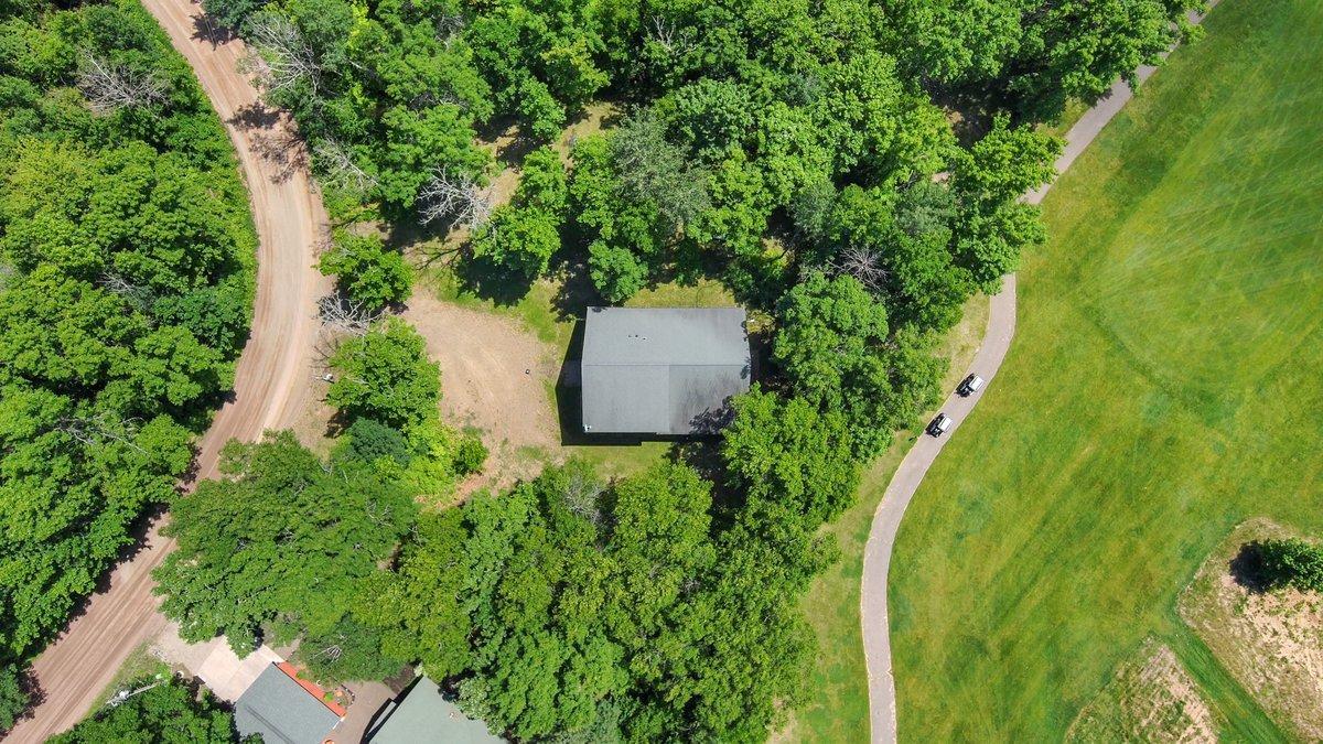 18541 Golf Circle Property Photo 36