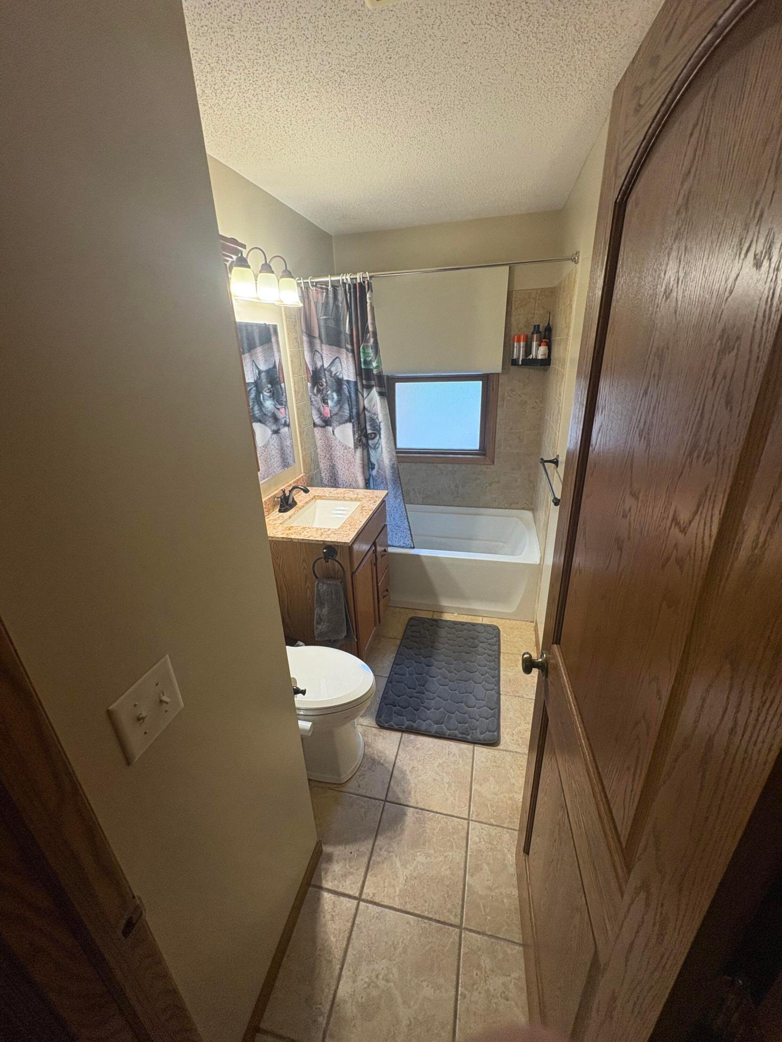 5220 Quail Avenue N Property Photo 11