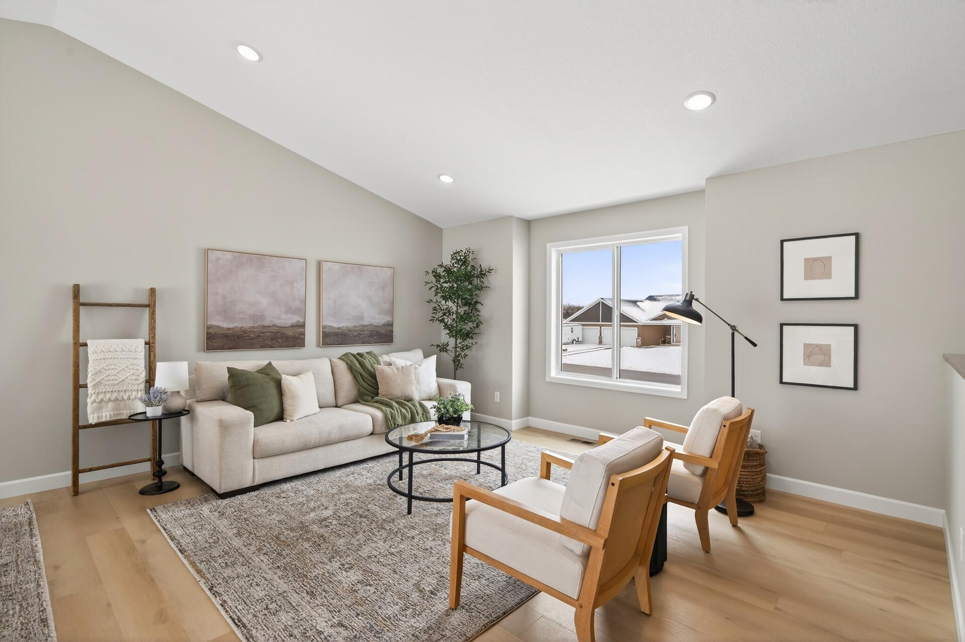 1004 Misty Meadow Boulevard Property Photo 5