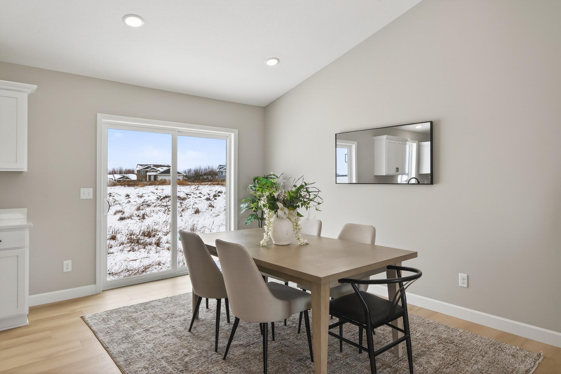 1004 Misty Meadow Boulevard Property Photo 10