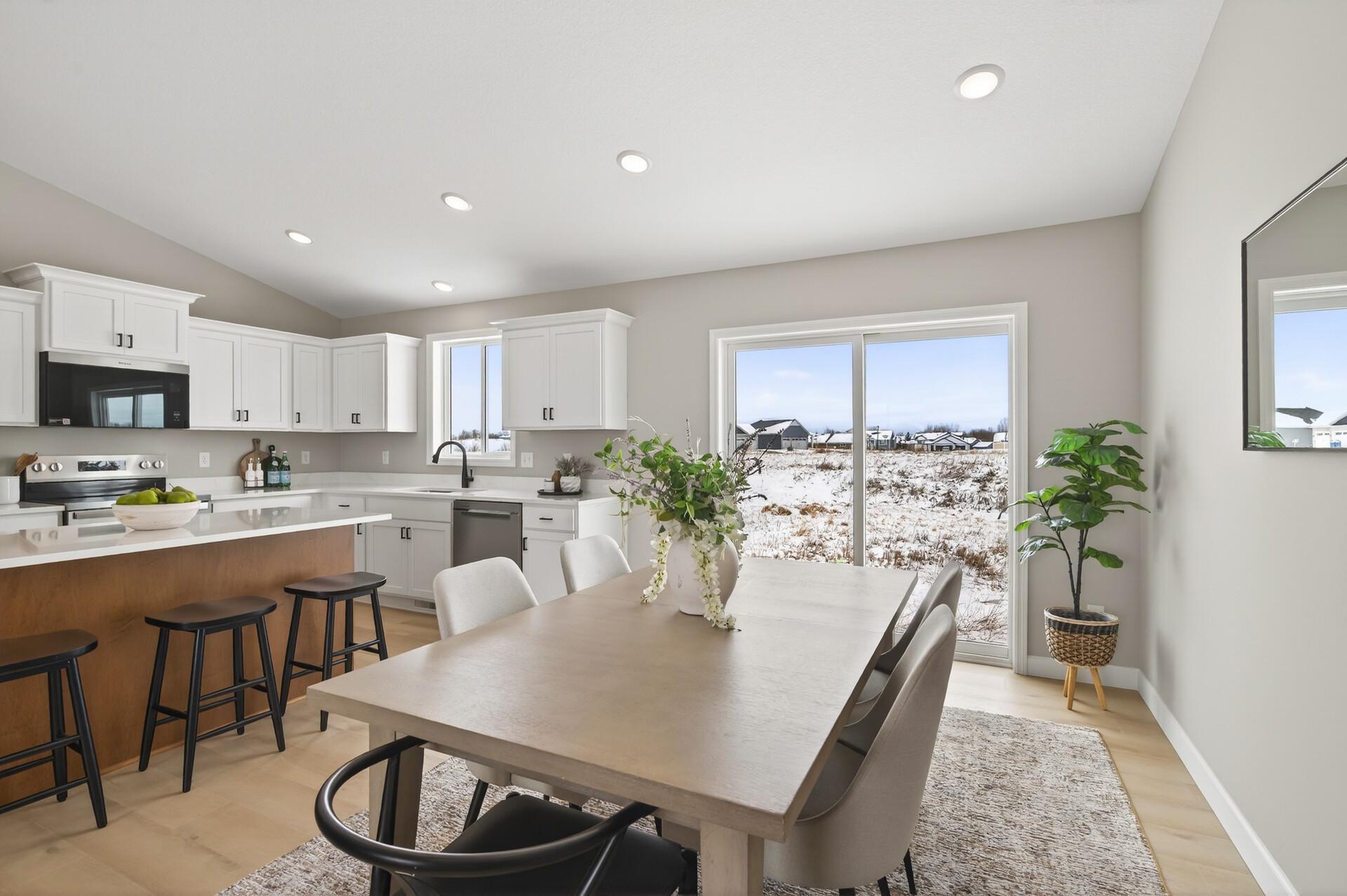 1004 Misty Meadow Boulevard Property Photo 13