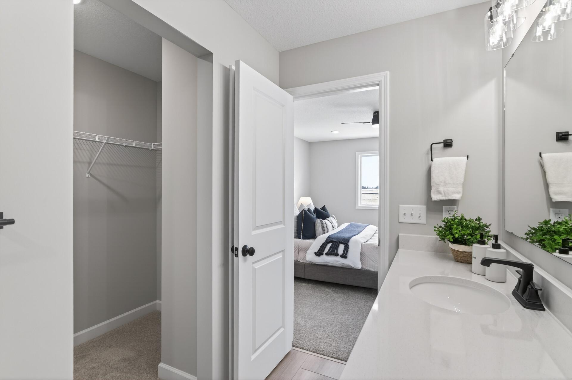 1004 Misty Meadow Boulevard Property Photo 27