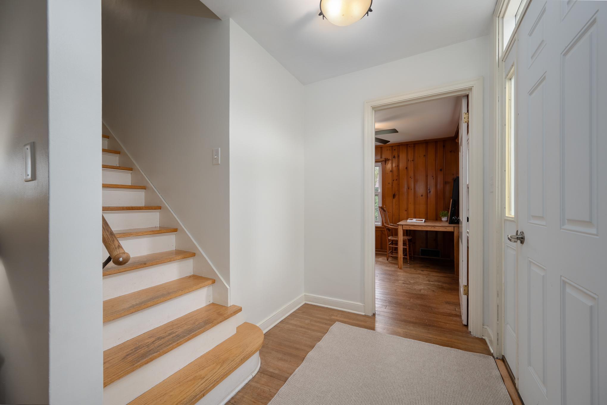 103 W 1st Street Property Photo 18