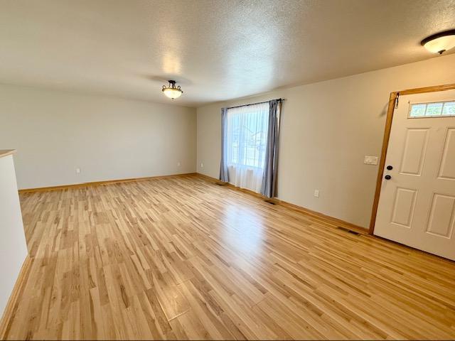 822 9th Avenue Sw Property Photo 3