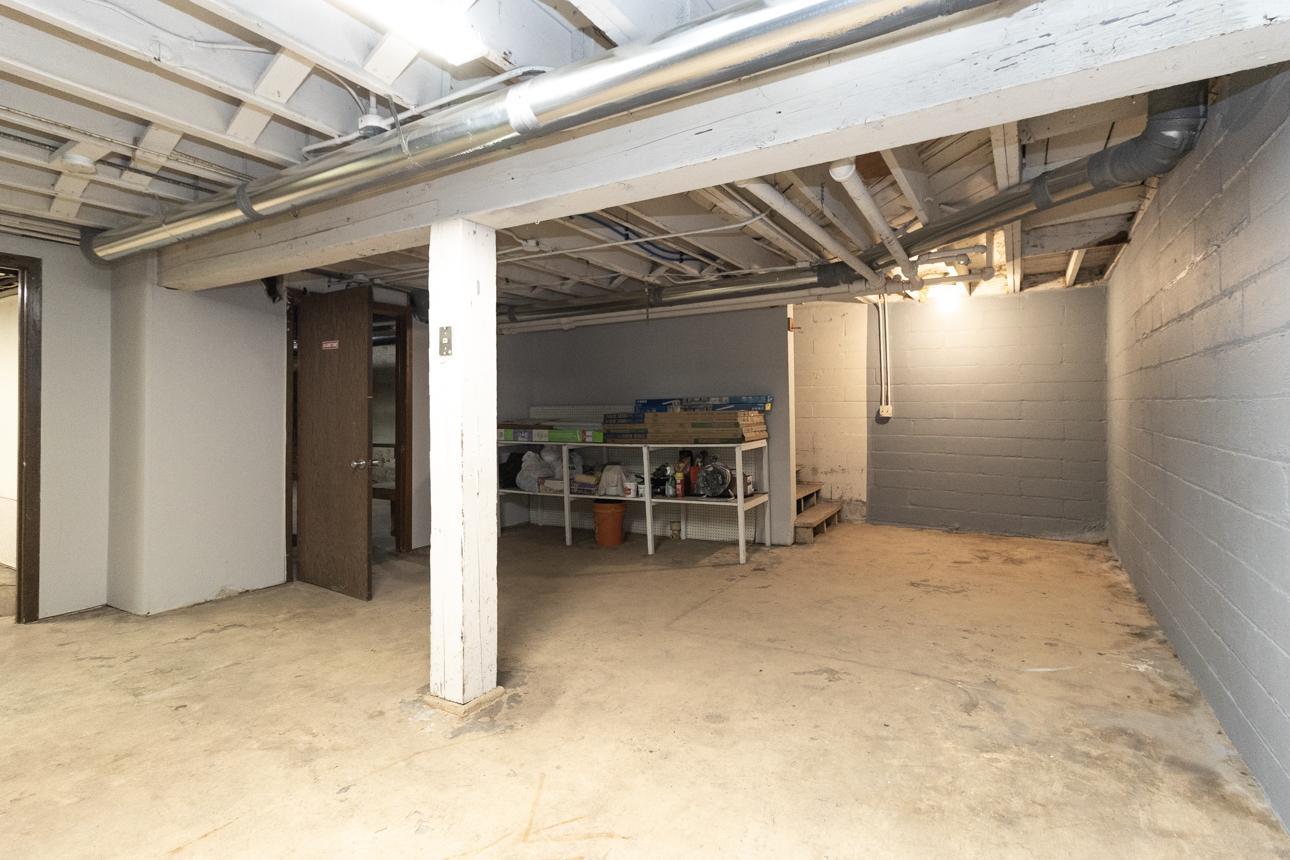 1321 Payne Avenue E Property Photo 25
