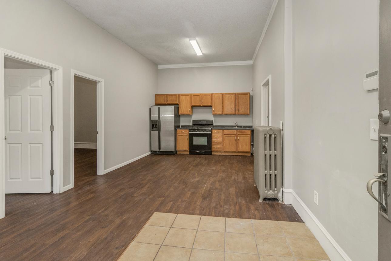 1321 Payne Avenue E Property Photo 29