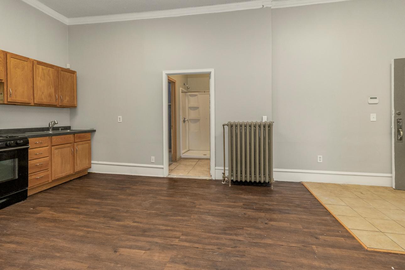 1321 Payne Avenue E Property Photo 31