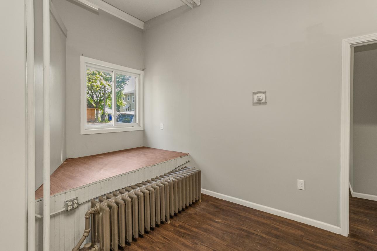 1321 Payne Avenue E Property Photo 33