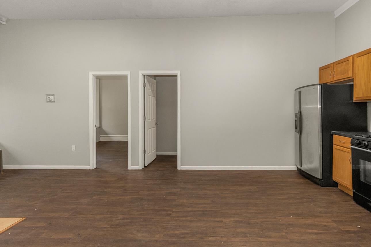 1321 Payne Avenue E Property Photo 42