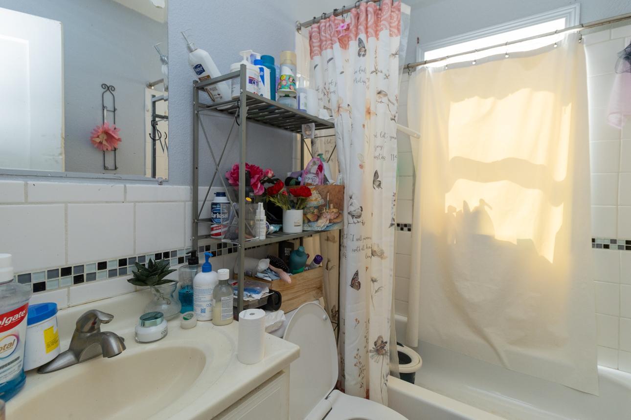 1321 Payne Avenue E Property Photo 64