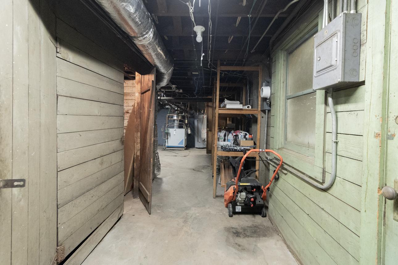 1321 Payne Avenue E Property Photo 67