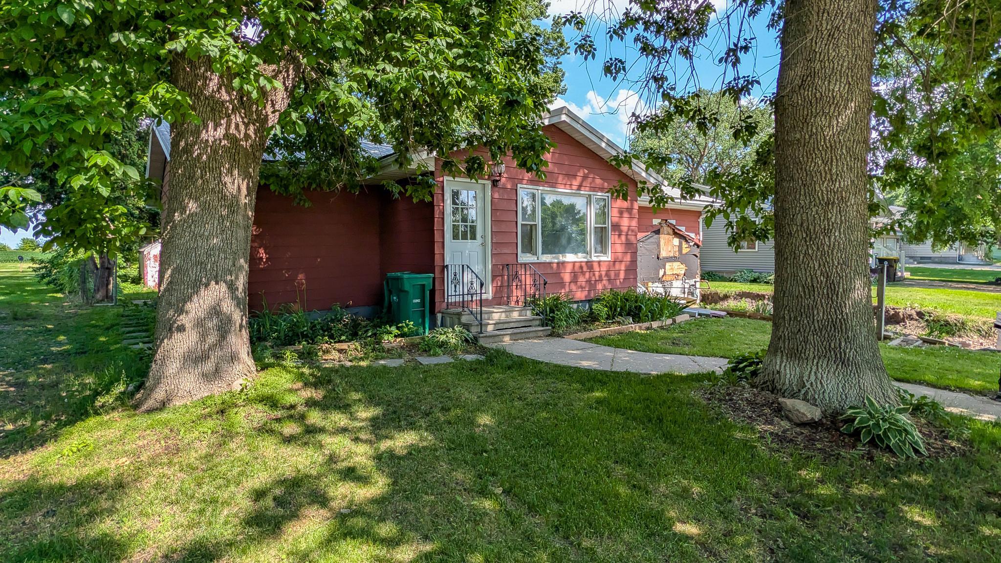 781 4th Avenue Se Property Photo 1