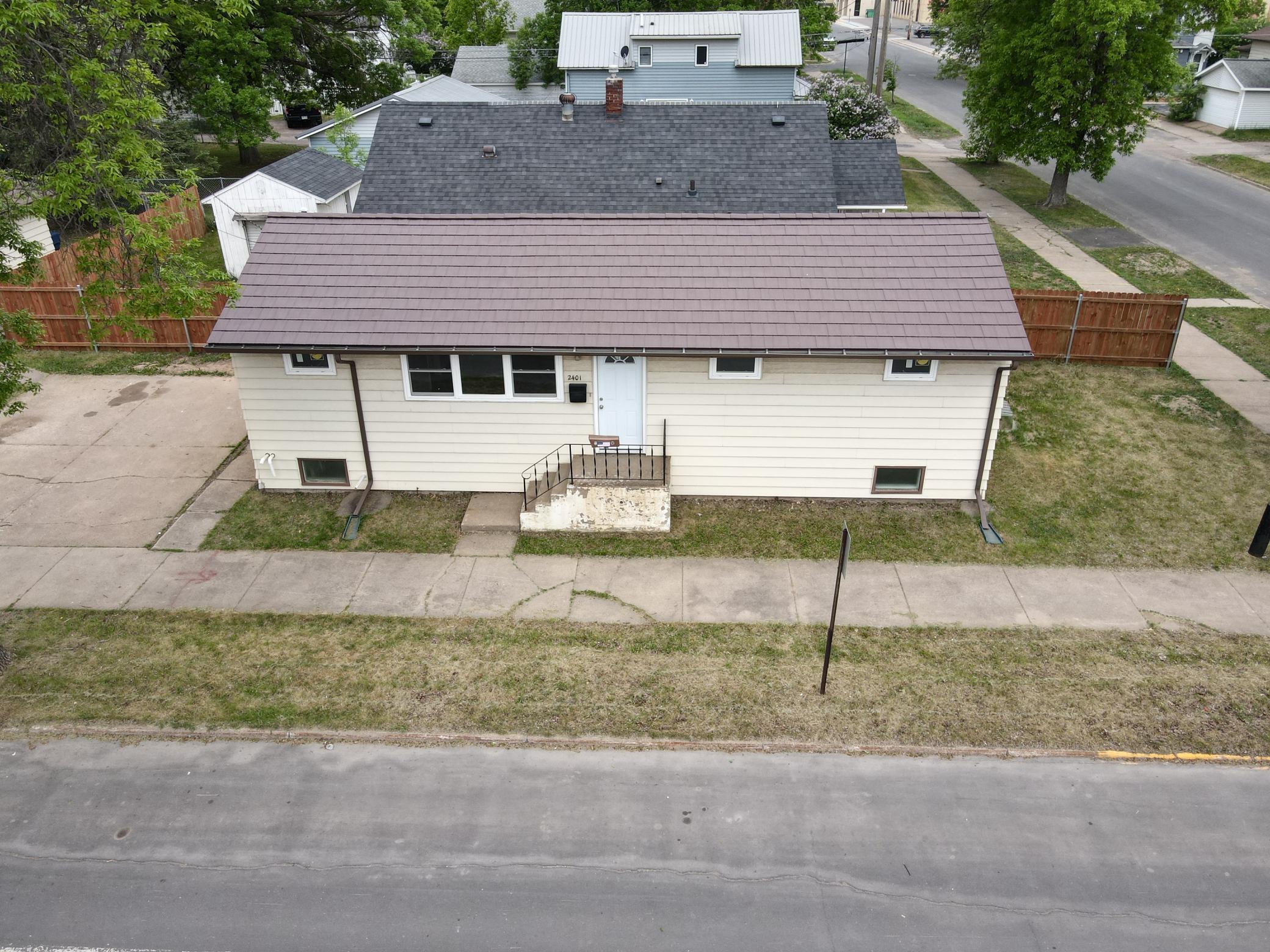 2401 7th Avenue E Property Photo 6