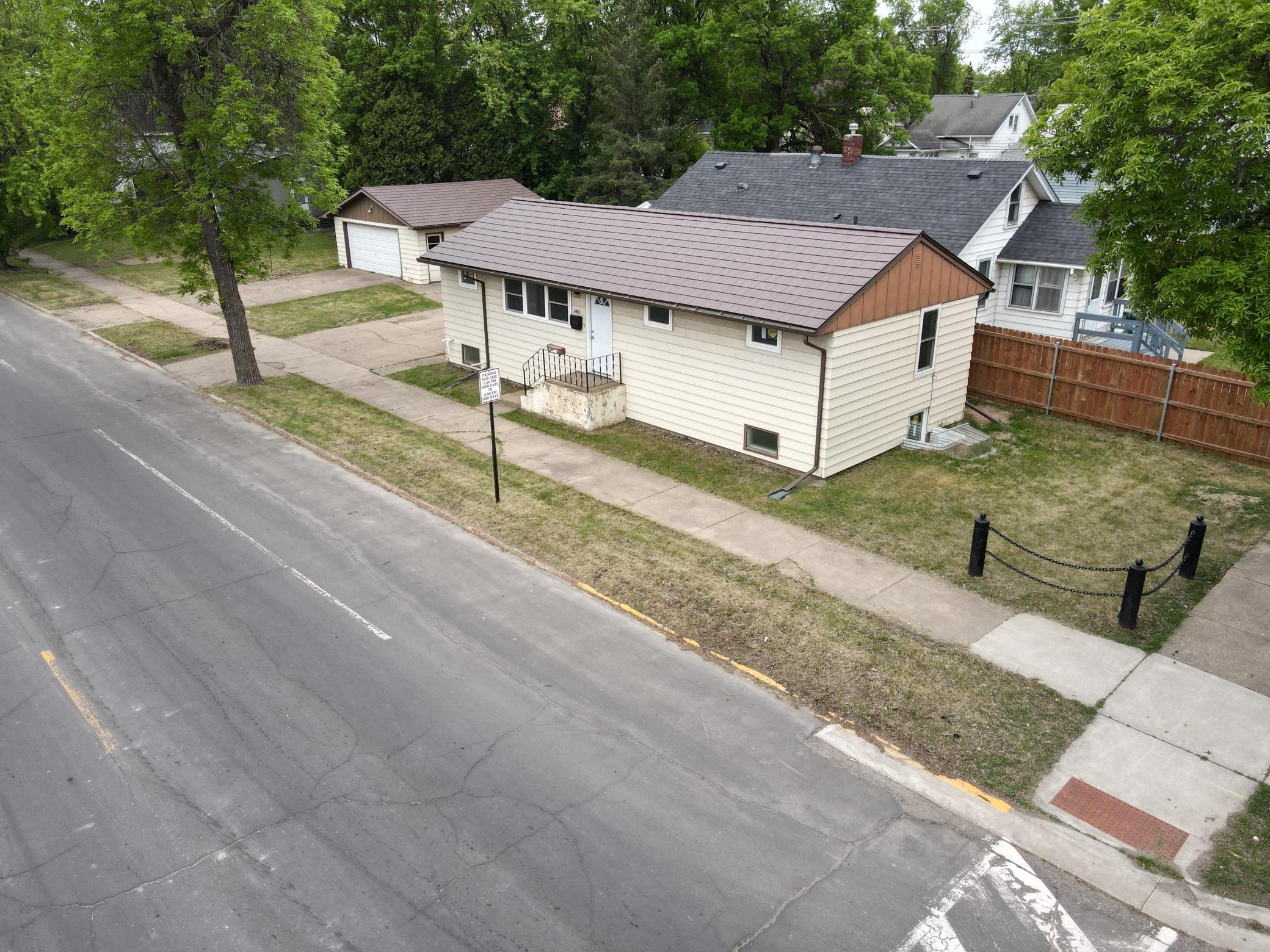 2401 7th Avenue E Property Photo 8