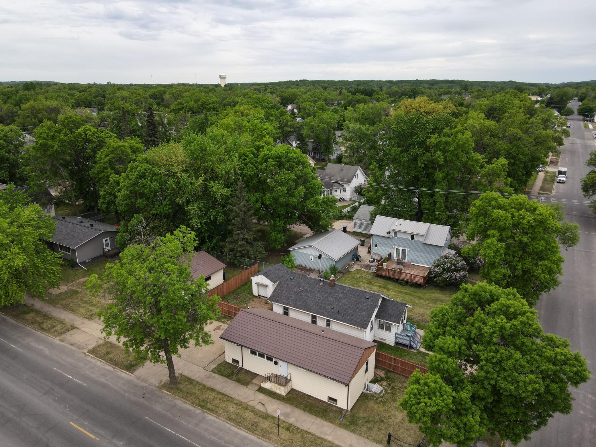 2401 7th Avenue E Property Photo 9