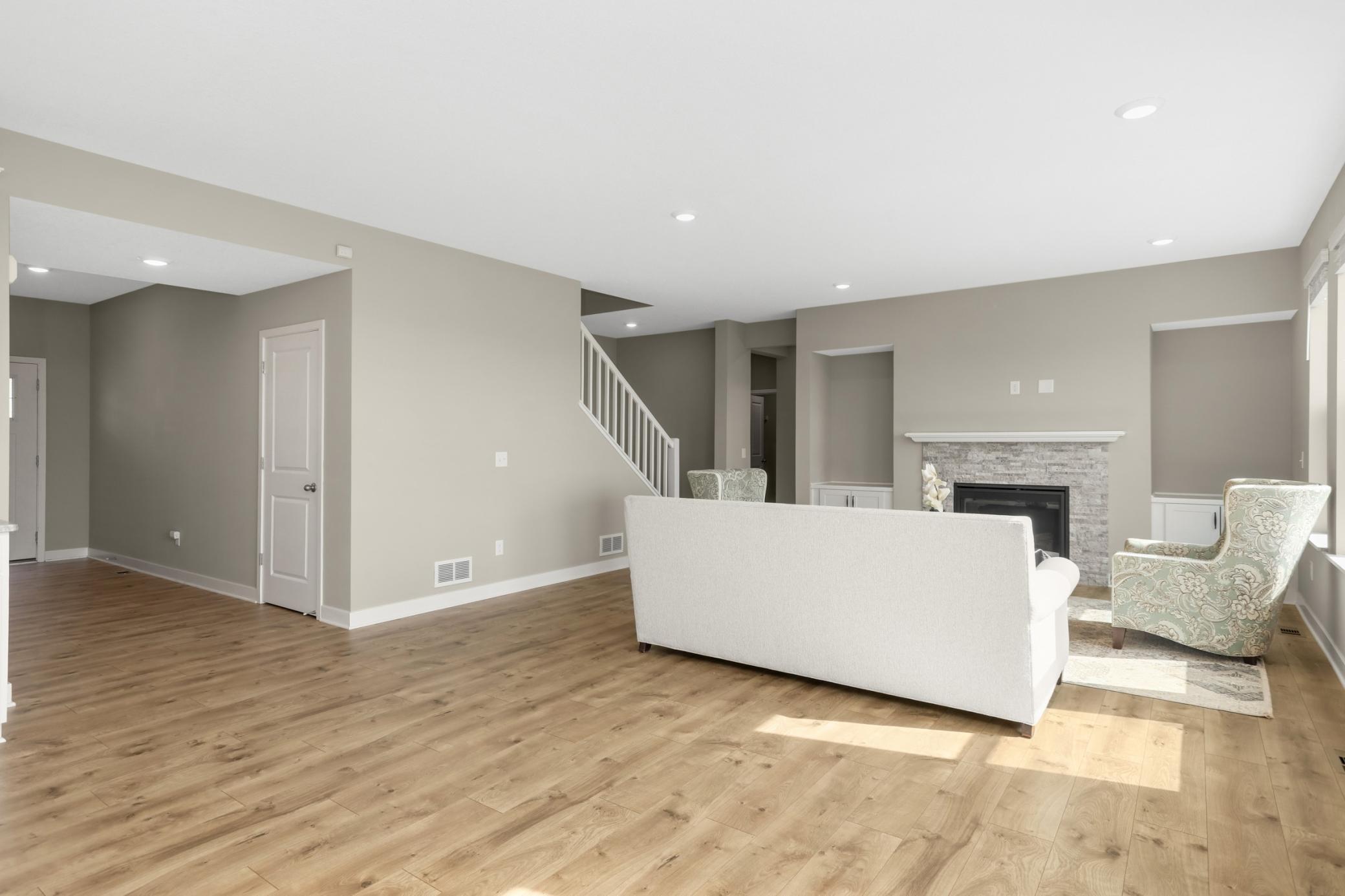 6180 Martin Avenue Ne Property Photo 9