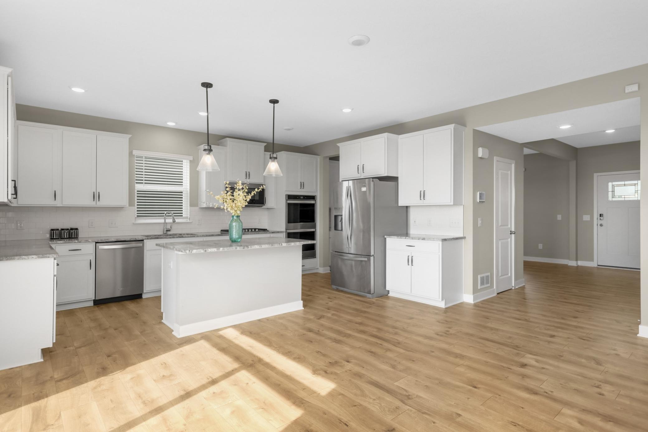 6180 Martin Avenue Ne Property Photo 15