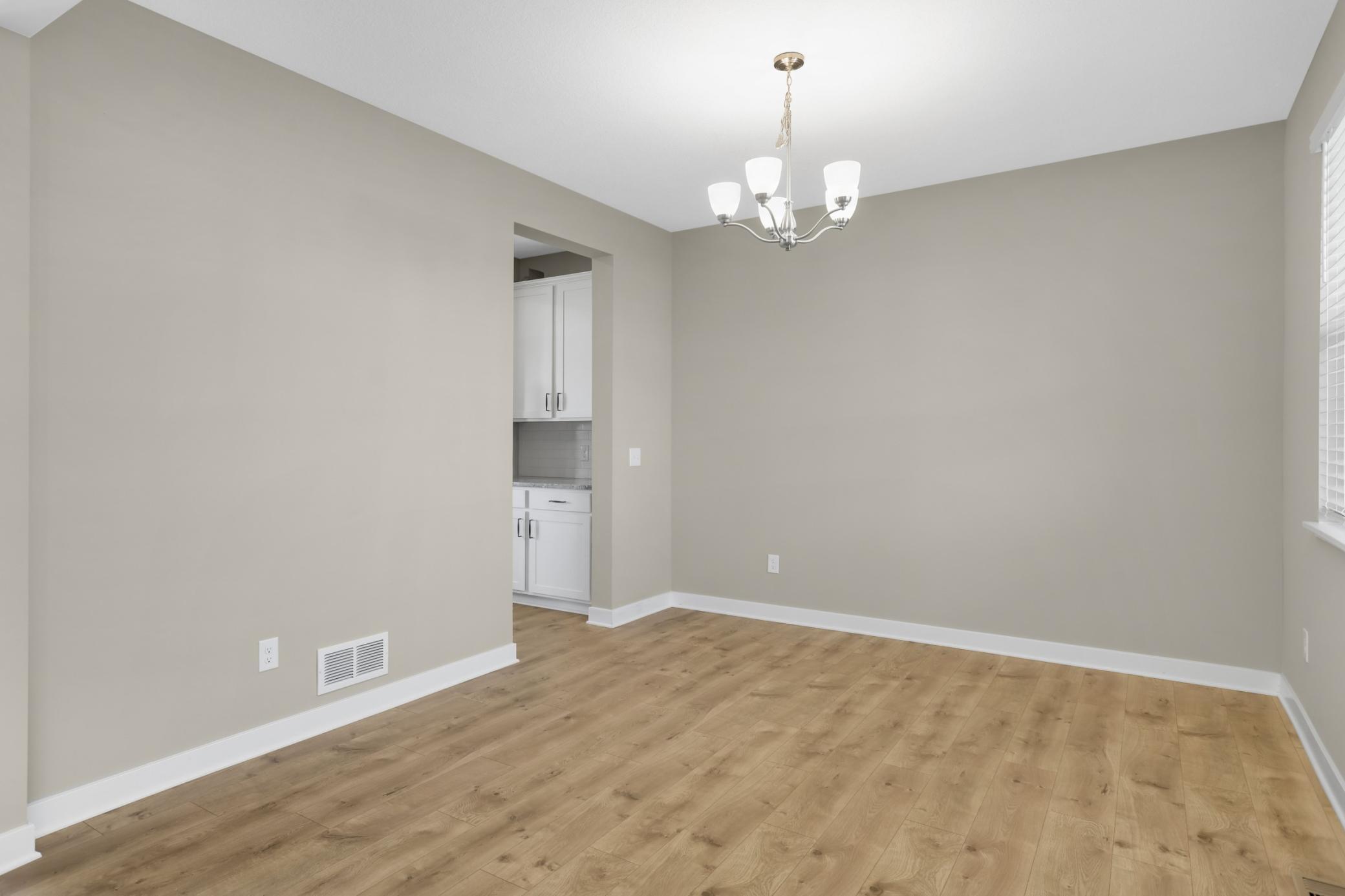 6180 Martin Avenue Ne Property Photo 20