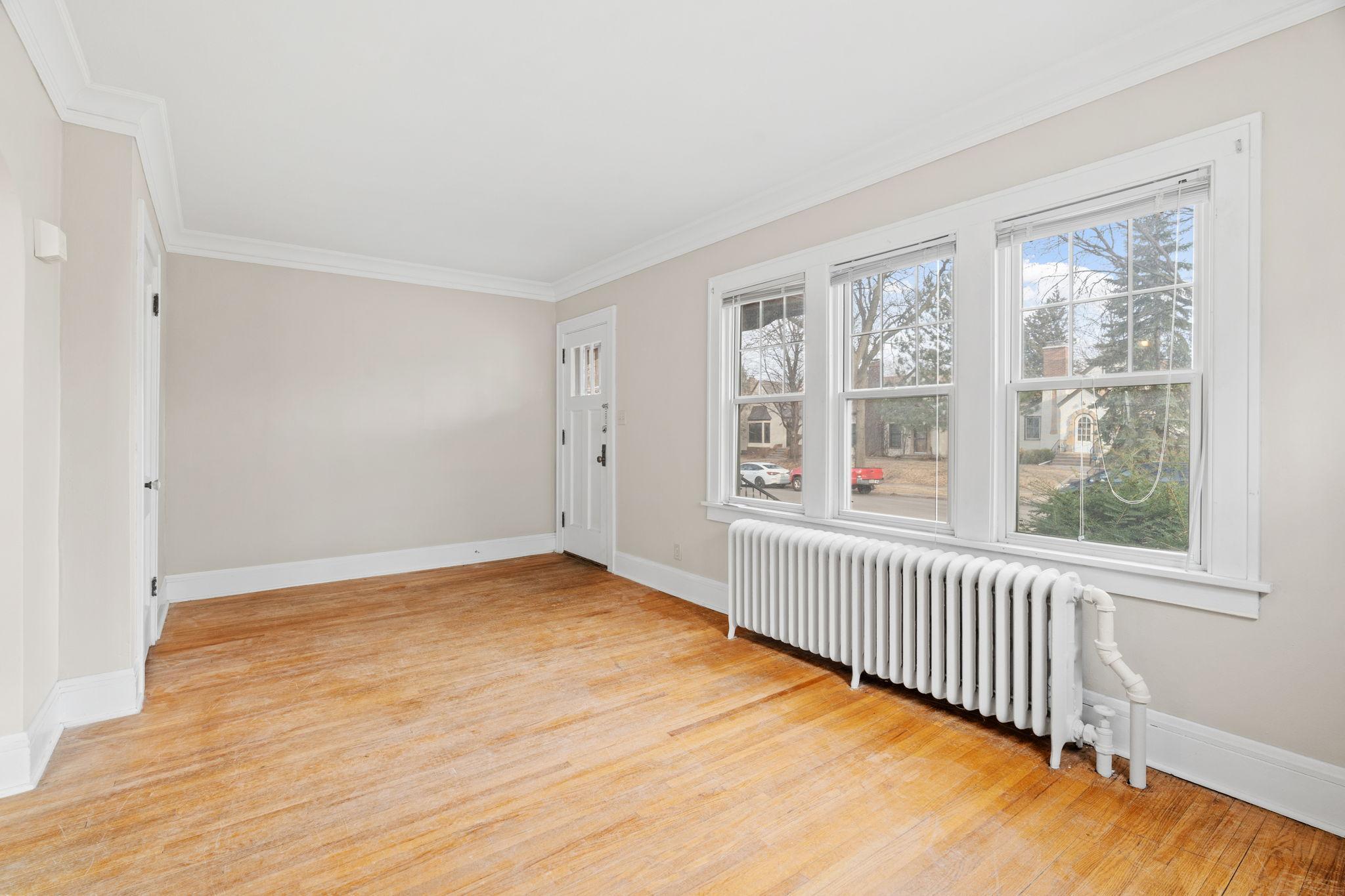 2196 Eleanor Avenue Property Photo 8