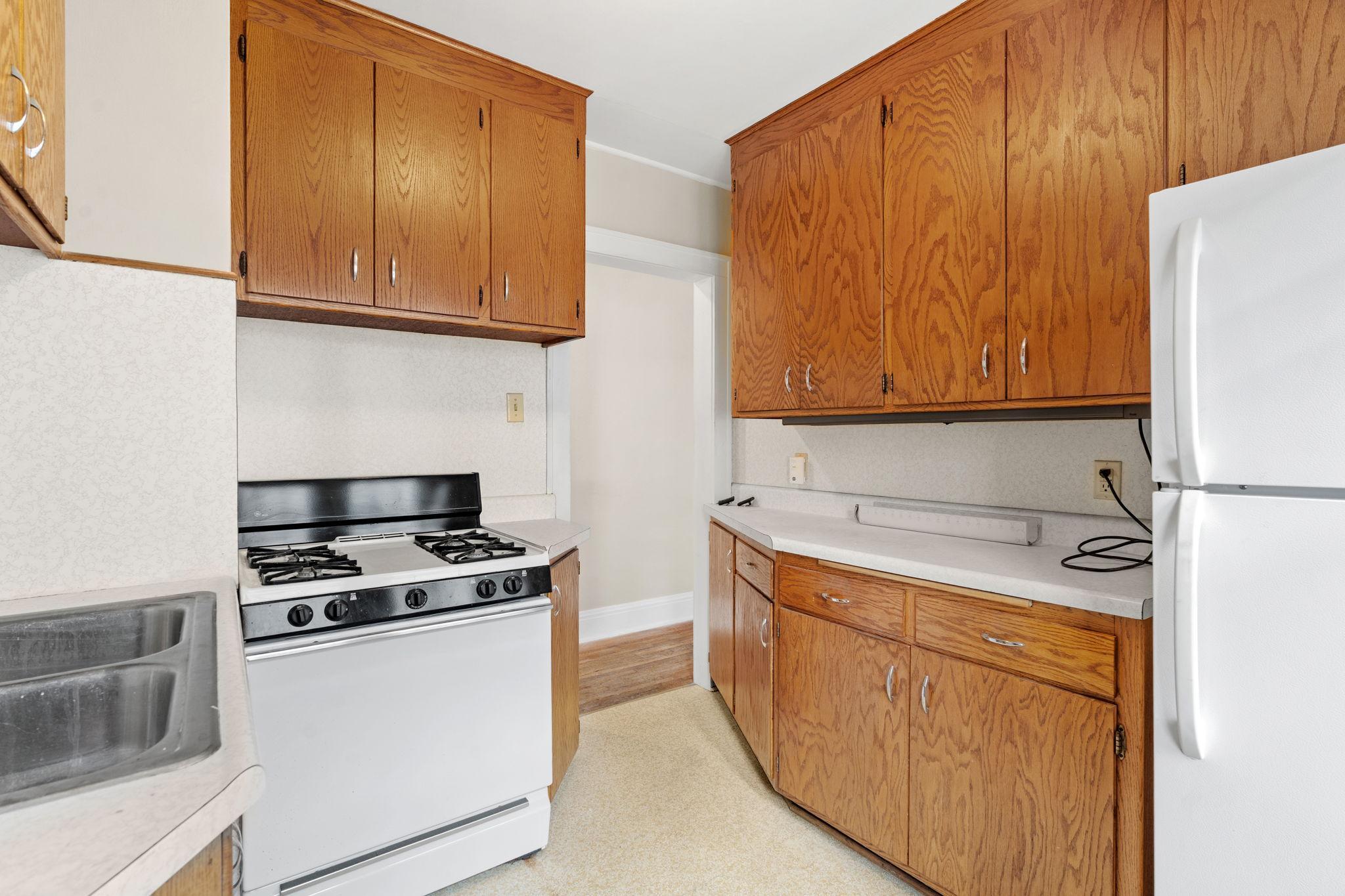 2196 Eleanor Avenue Property Photo 12