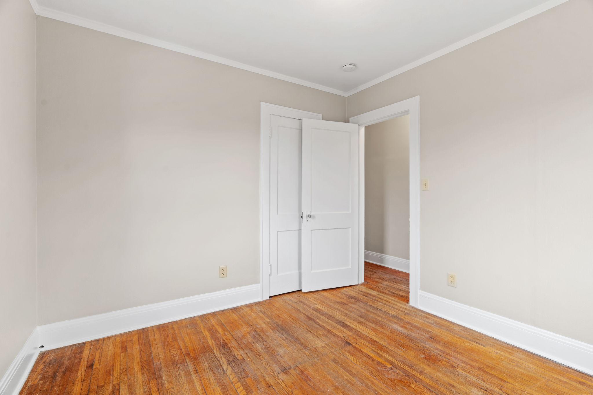 2196 Eleanor Avenue Property Photo 29