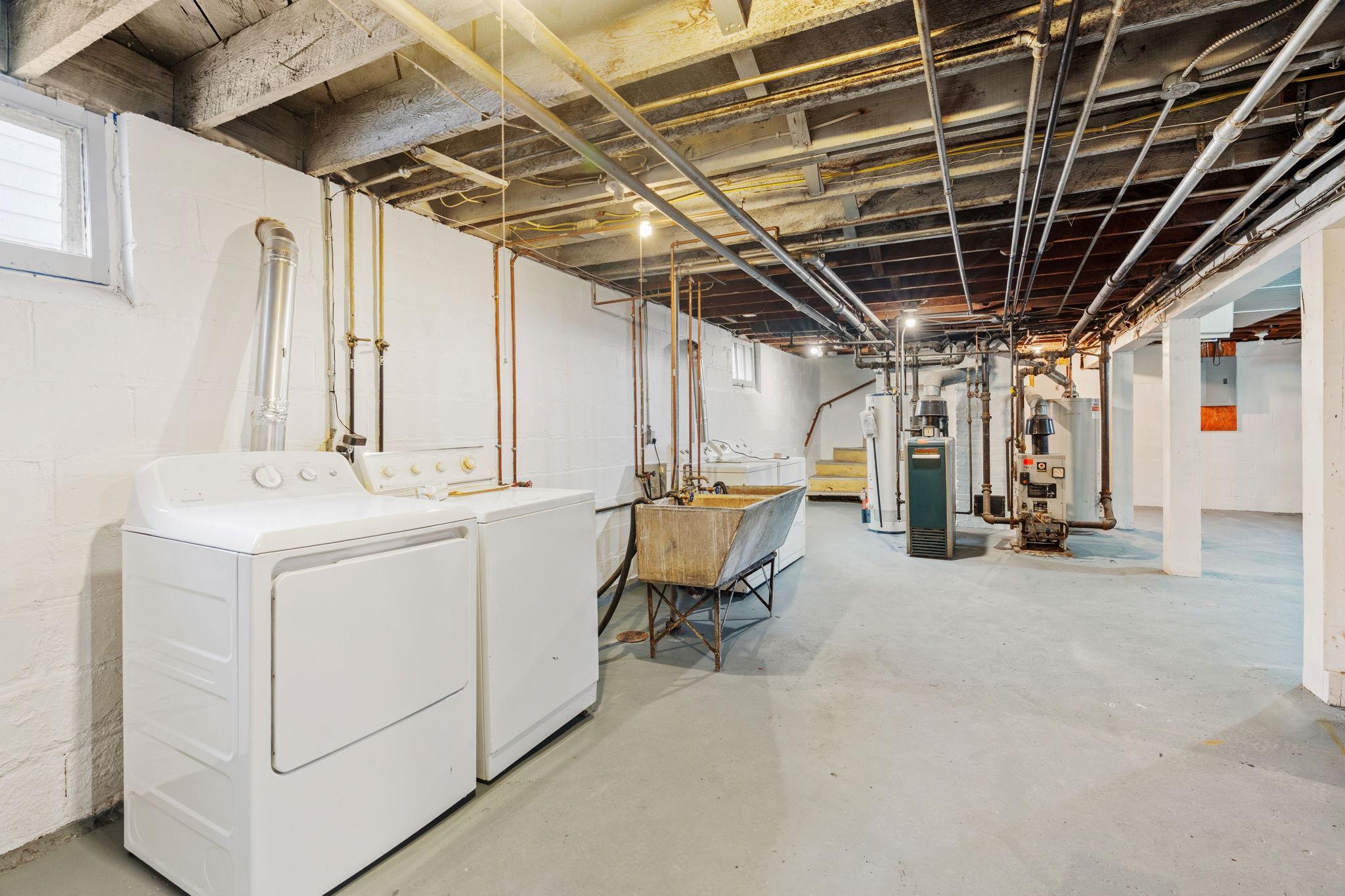 2196 Eleanor Avenue Property Photo 31