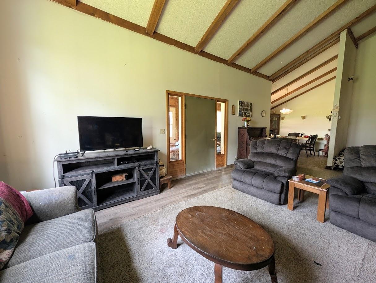 20238 370th Lane Property Photo 9