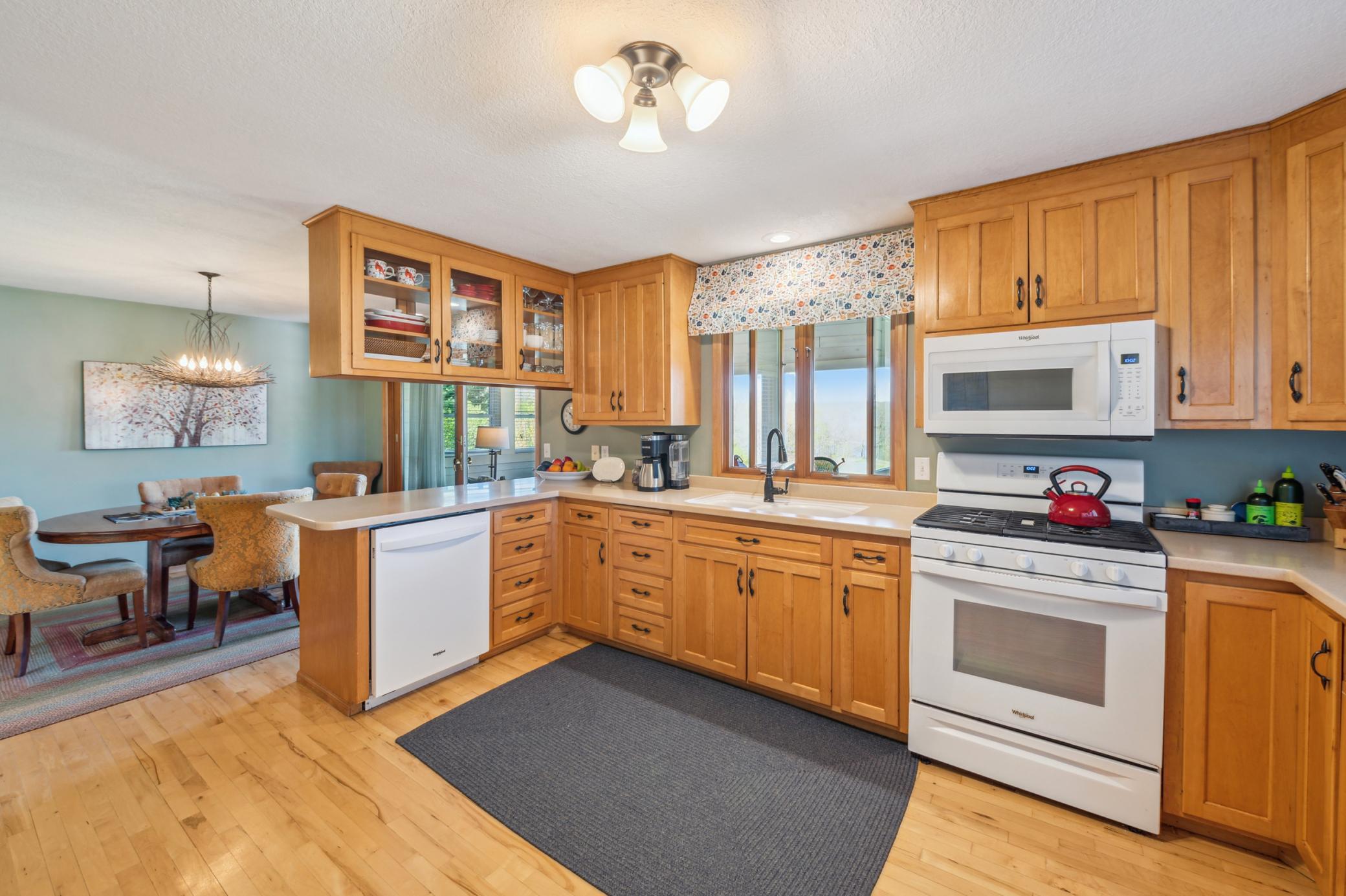 2929 170th Street Property Photo 11
