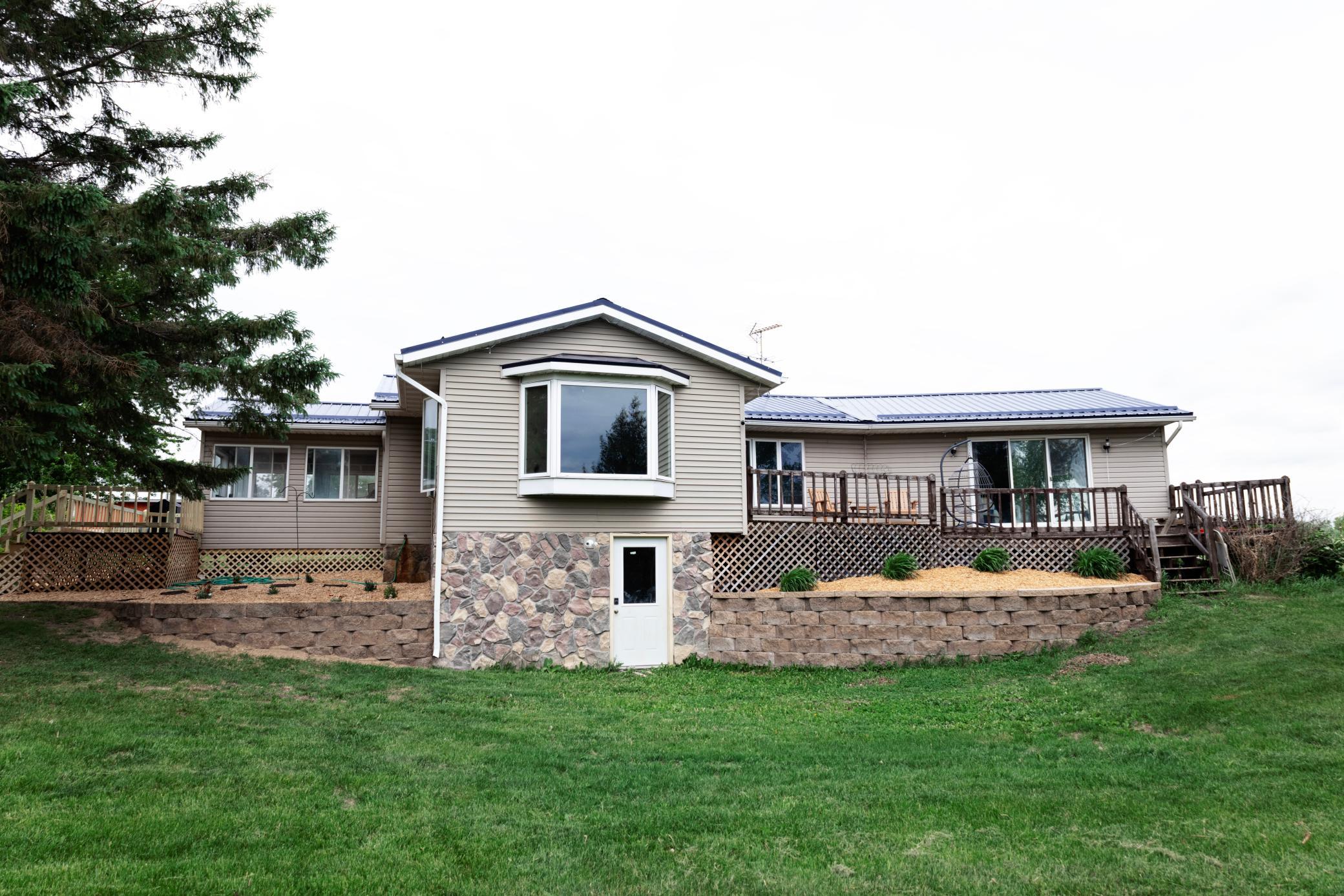 10588 Chippewa Heights Nw Property Photo 3