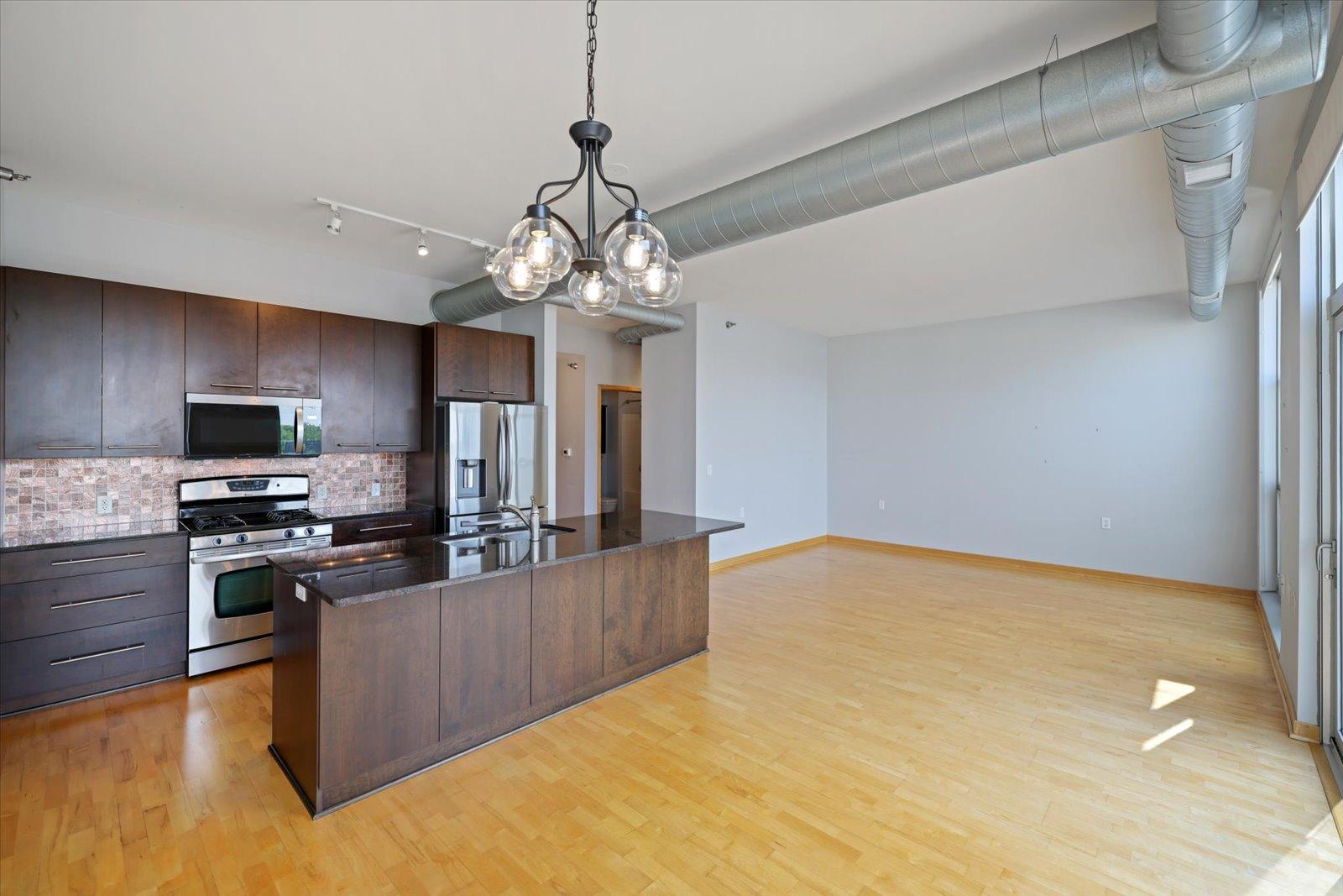 1211 Lagoon Avenue 510 Property Photo 13
