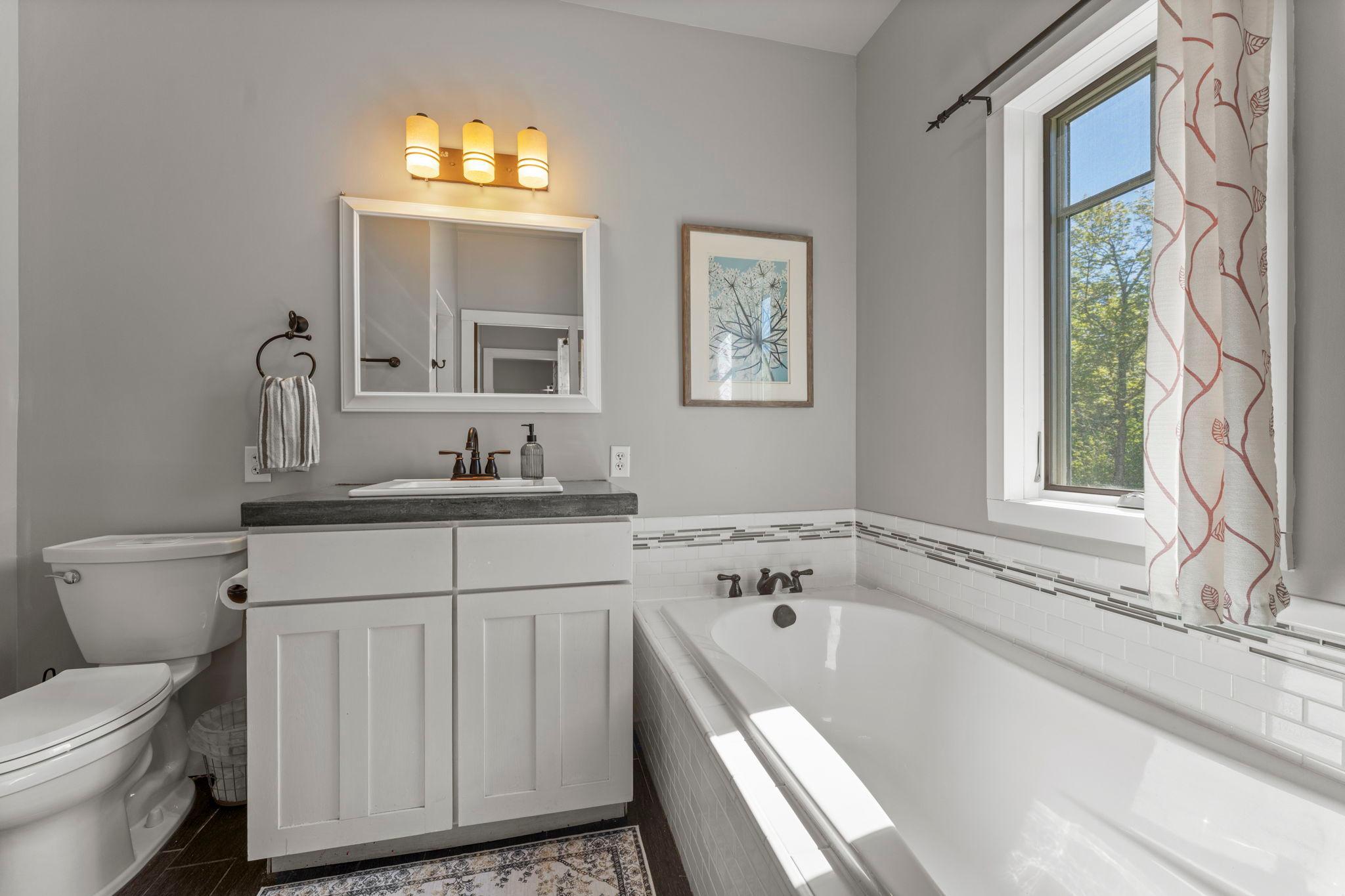 685 Cuttingwood Road Property Photo 45