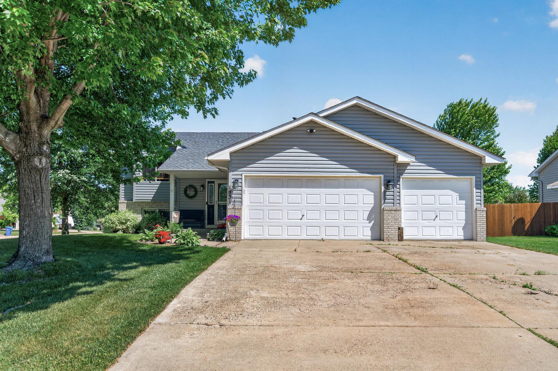 1831 73rd Street Property Photo 1