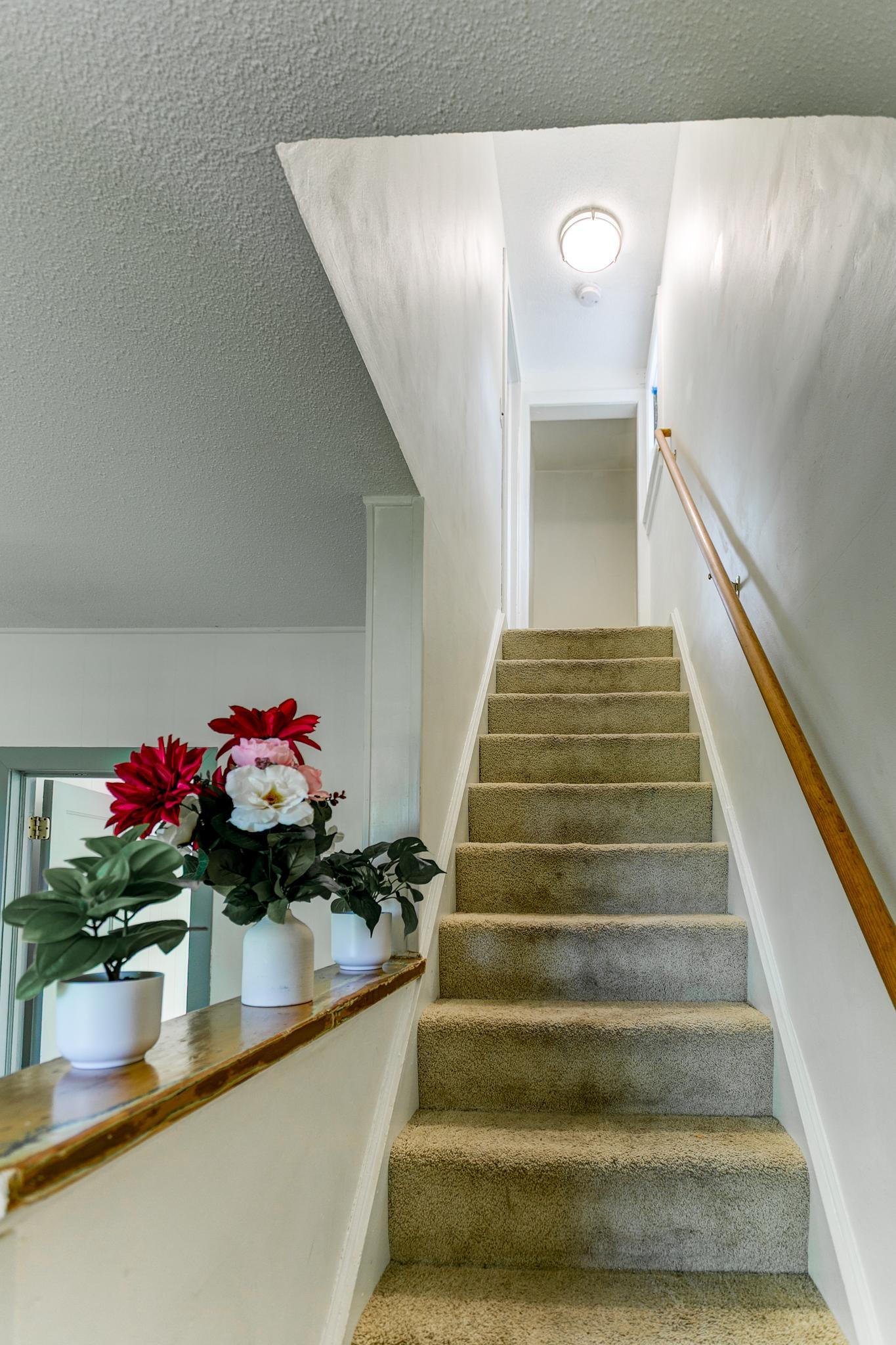 1612 County Road C E Property Photo 12