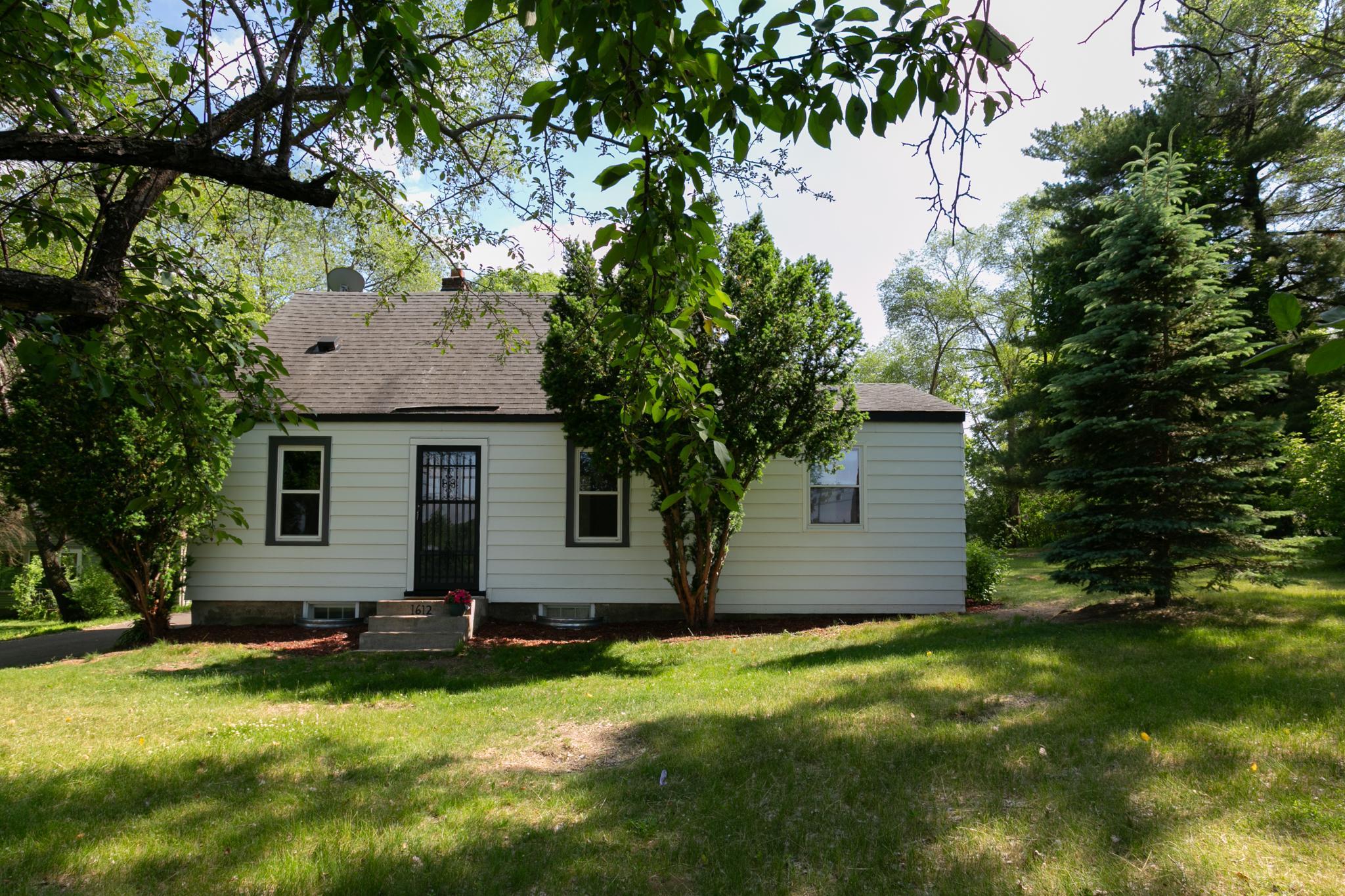 1612 County Road C E Property Photo 22