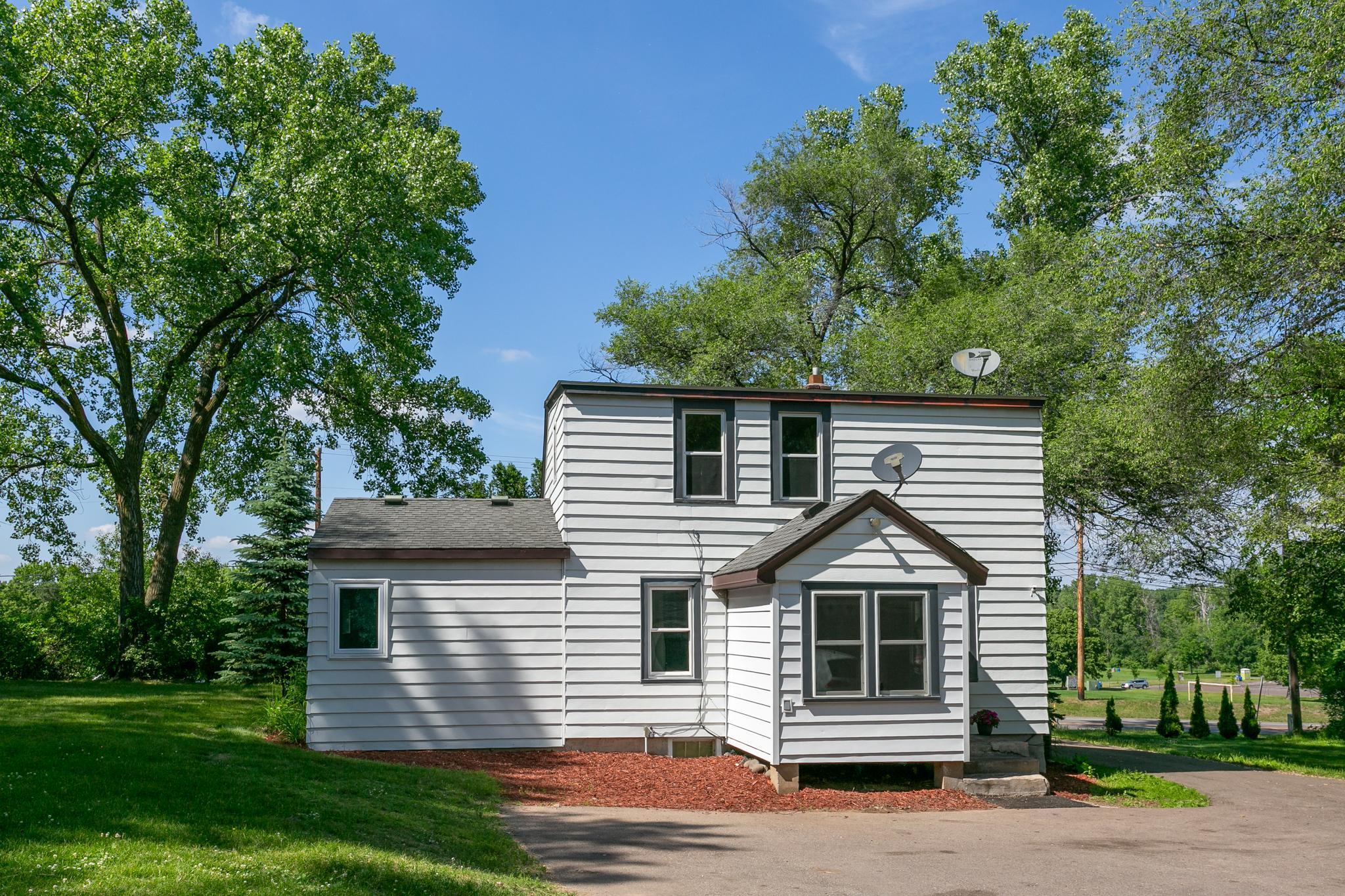 1612 County Road C E Property Photo 24