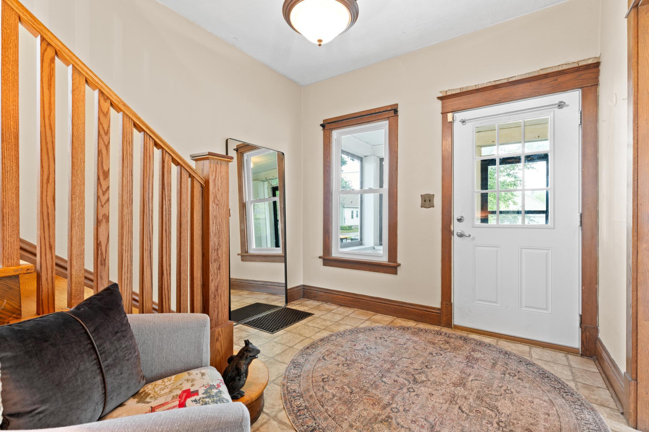 119 13th Avenue Se Property Photo 3