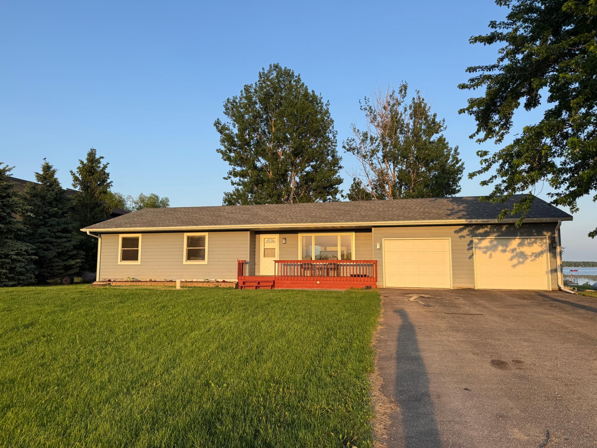 21054 Eagle Drive Property Photo 1