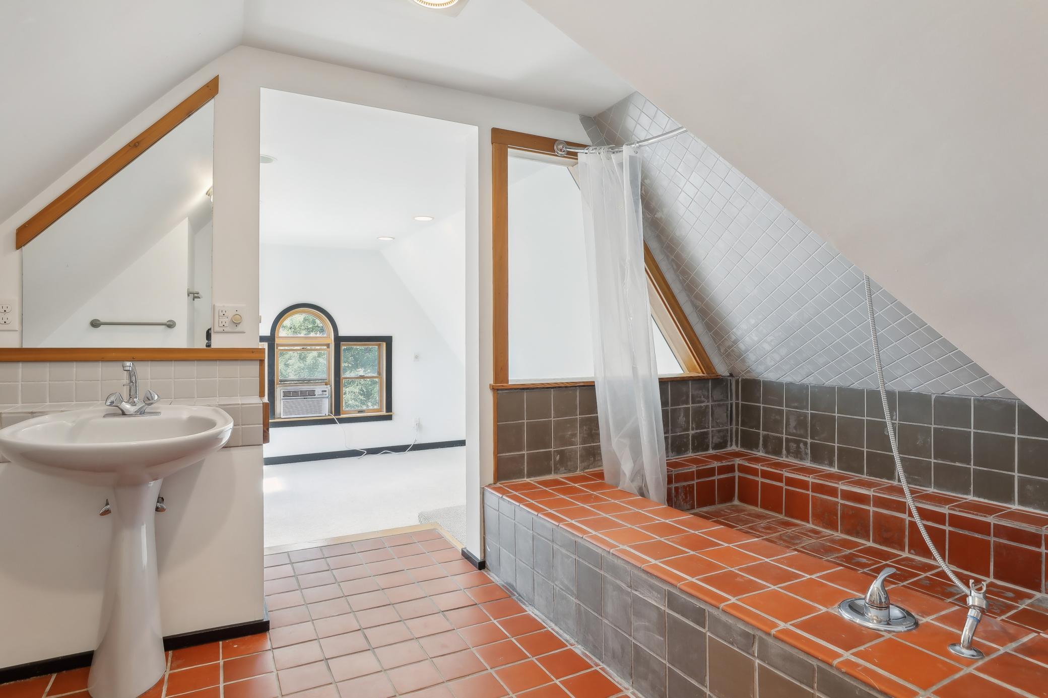 206 5th Street S Property Photo 64