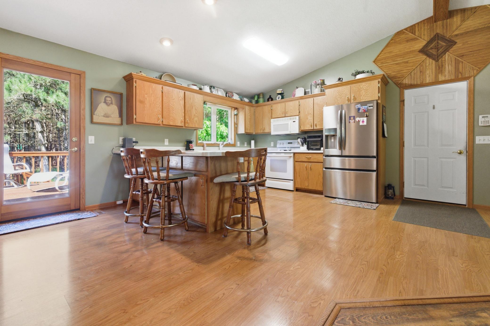 1552 Harrison Drive Sw Property Photo 6