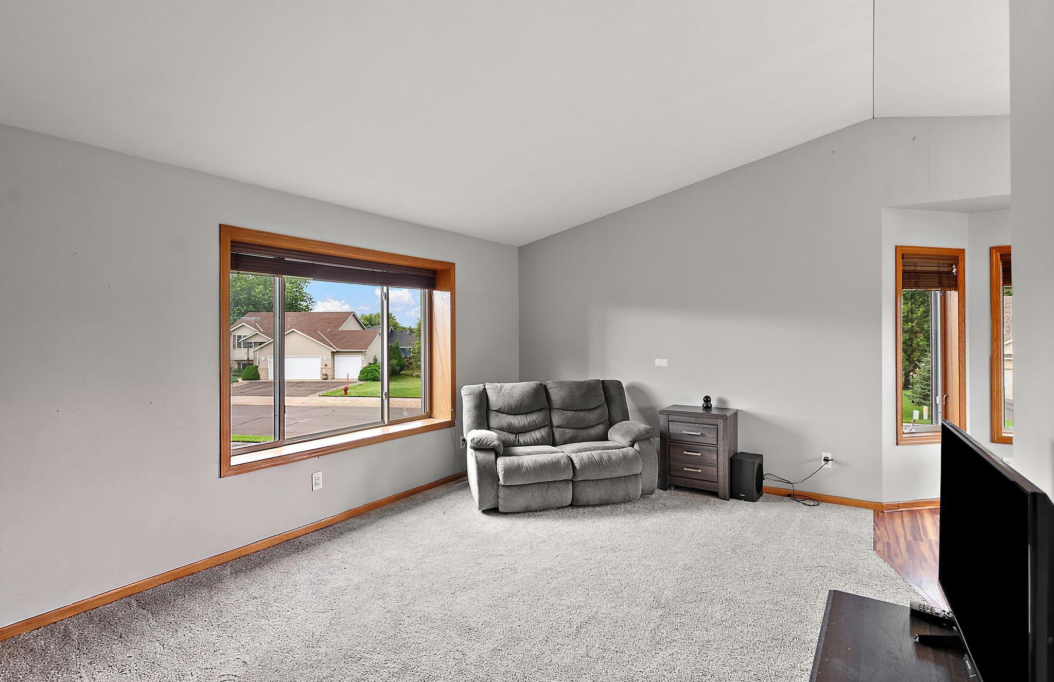 14366 Balsam Boulevard Property Photo 7