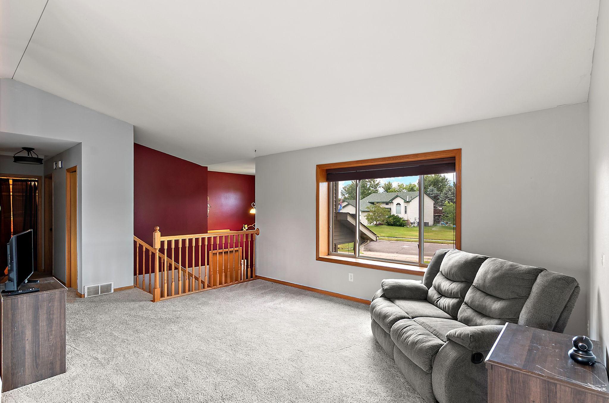 14366 Balsam Boulevard Property Photo 8