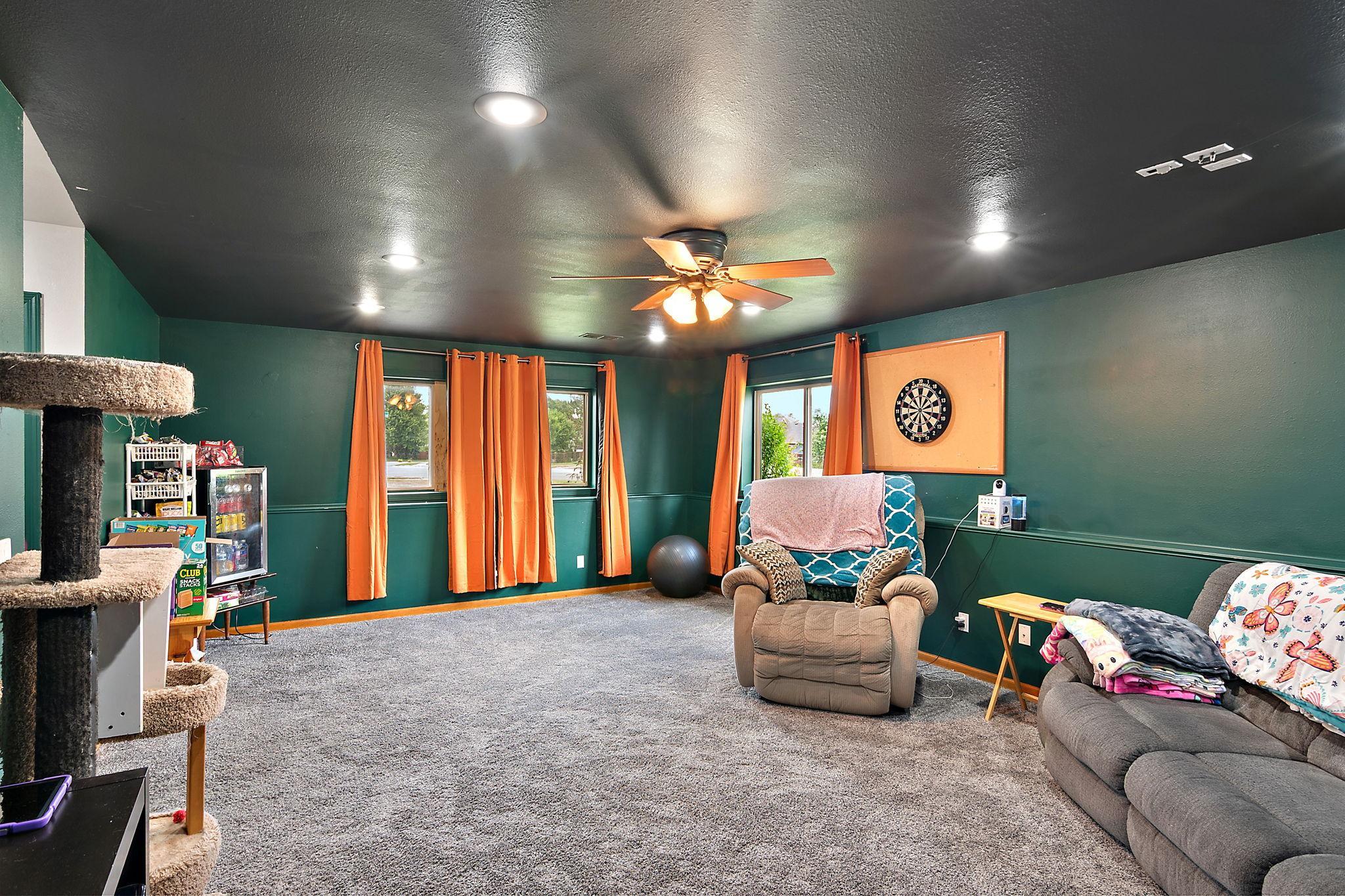 14366 Balsam Boulevard Property Photo 20