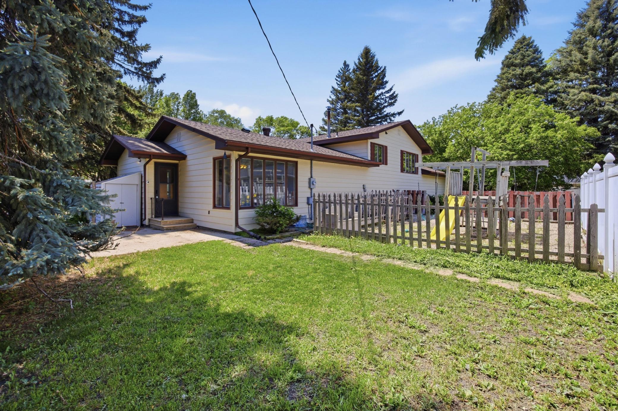 1304 26th Avenue S Property Photo 5