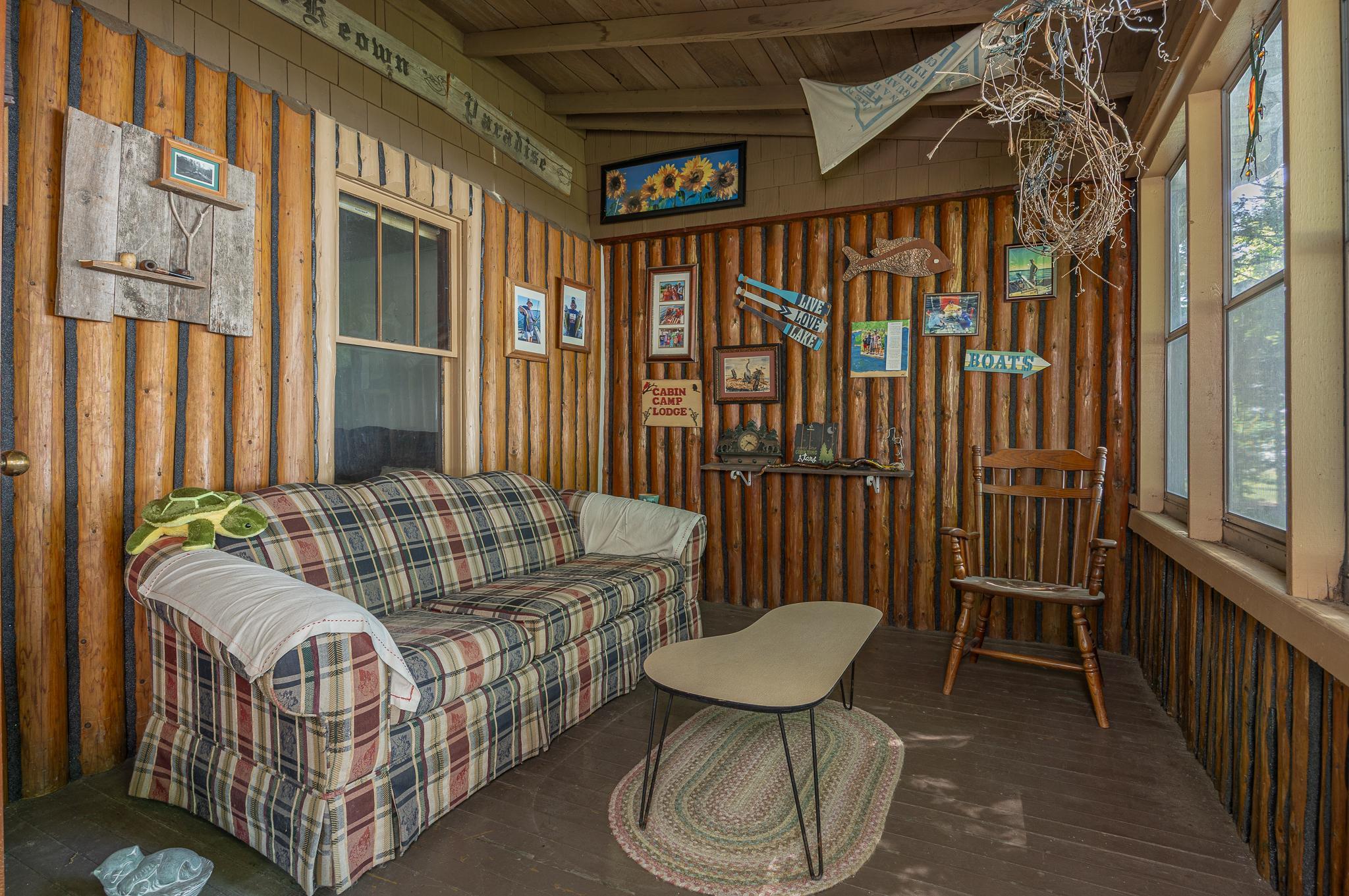 8612 Cabin Camp Drive Ne Property Photo 8