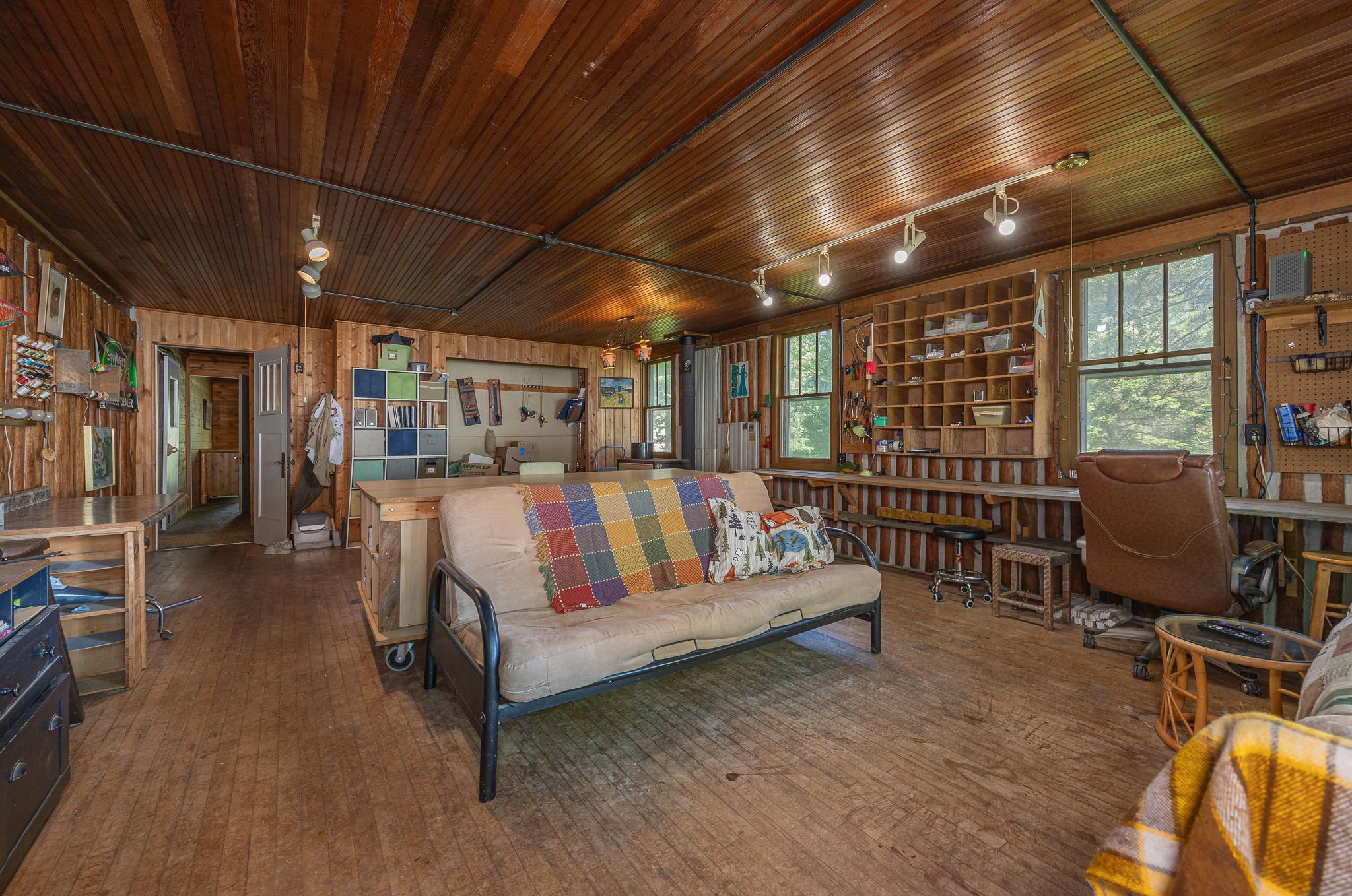 8612 Cabin Camp Drive Ne Property Photo 10