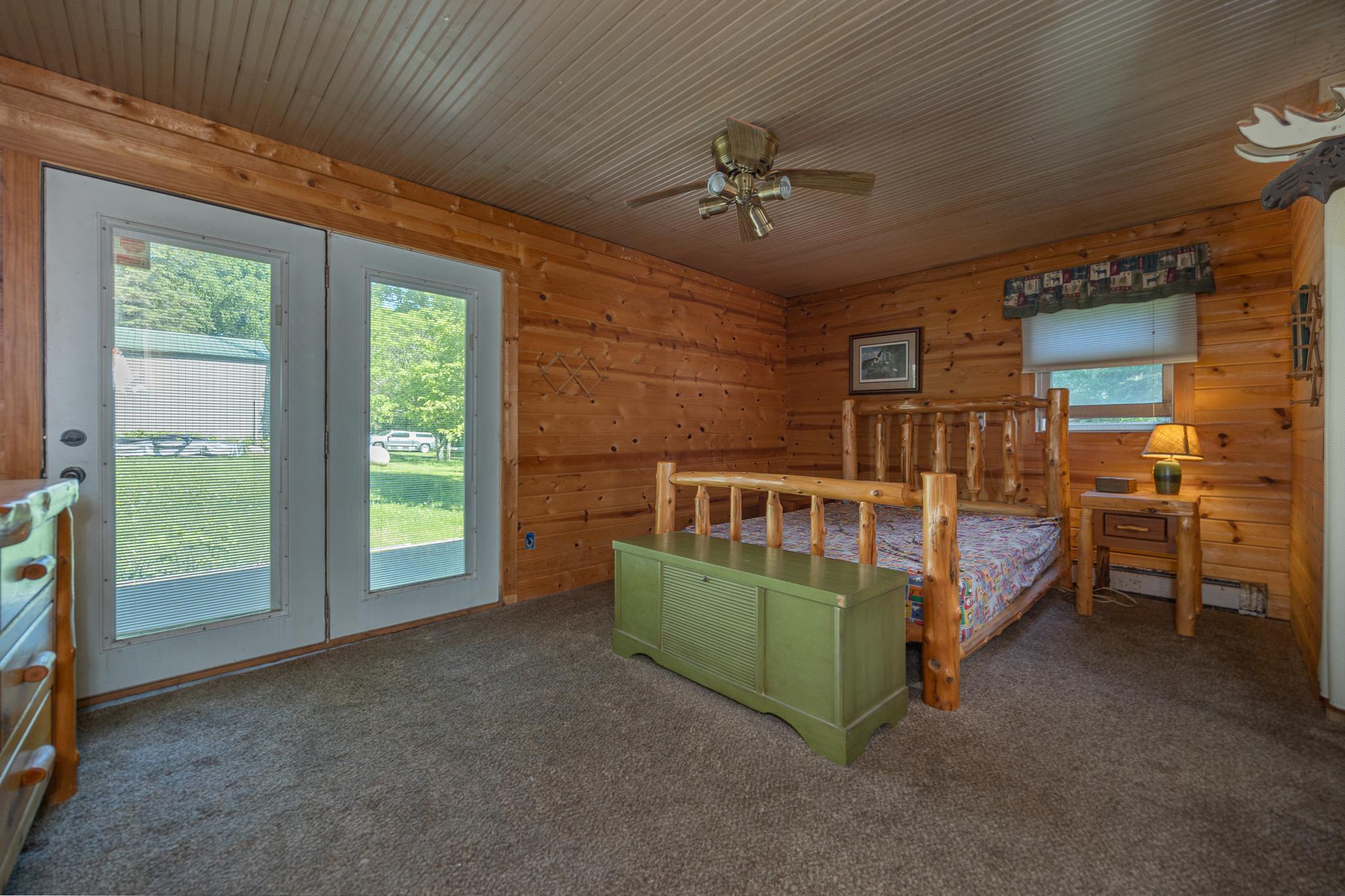 8612 Cabin Camp Drive Ne Property Photo 12