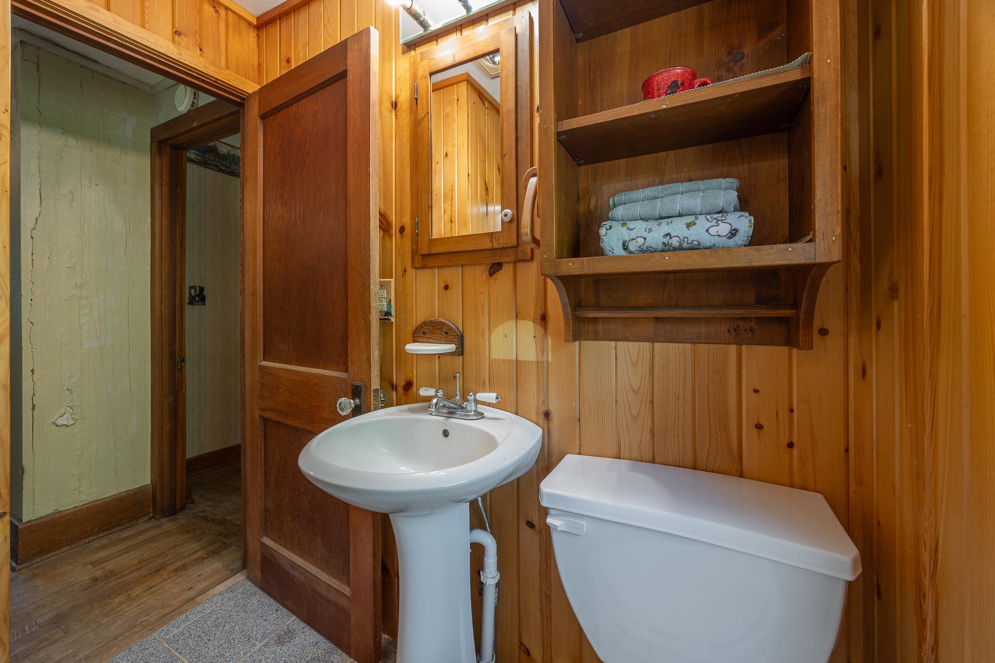 8612 Cabin Camp Drive Ne Property Photo 18
