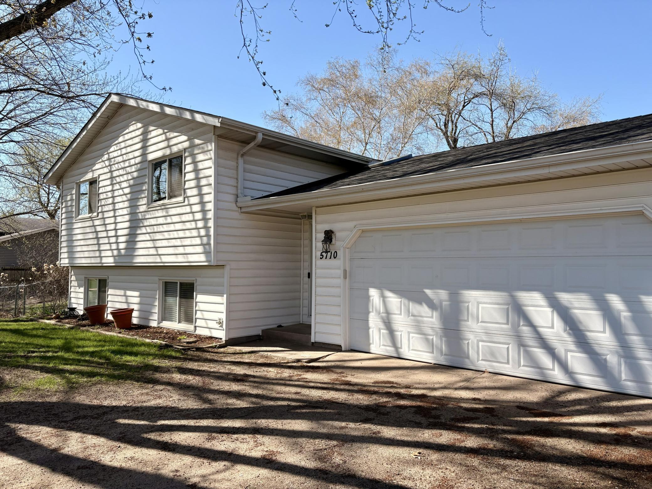 5710 314th Street Property Photo 1