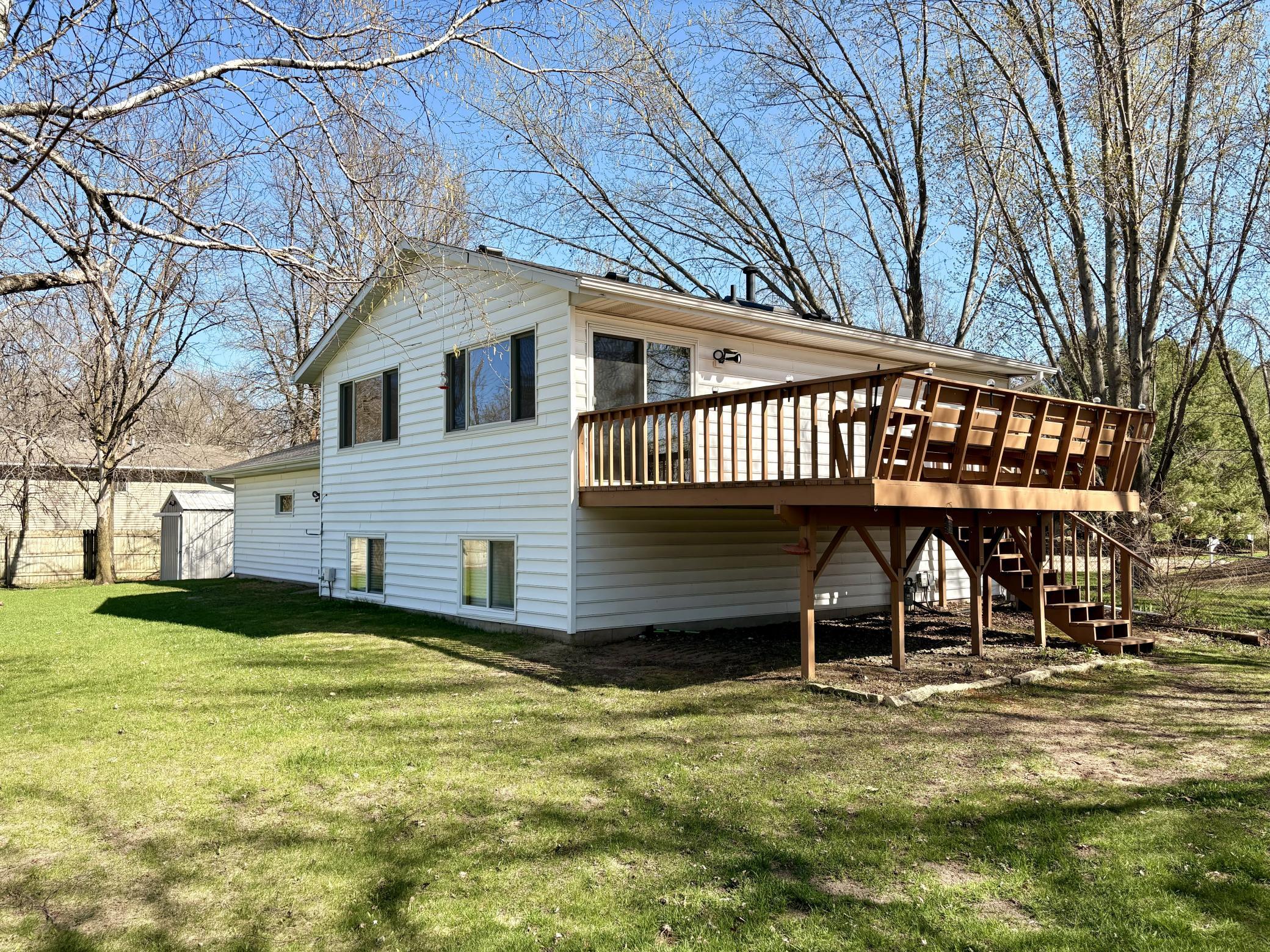 5710 314th Street Property Photo 2
